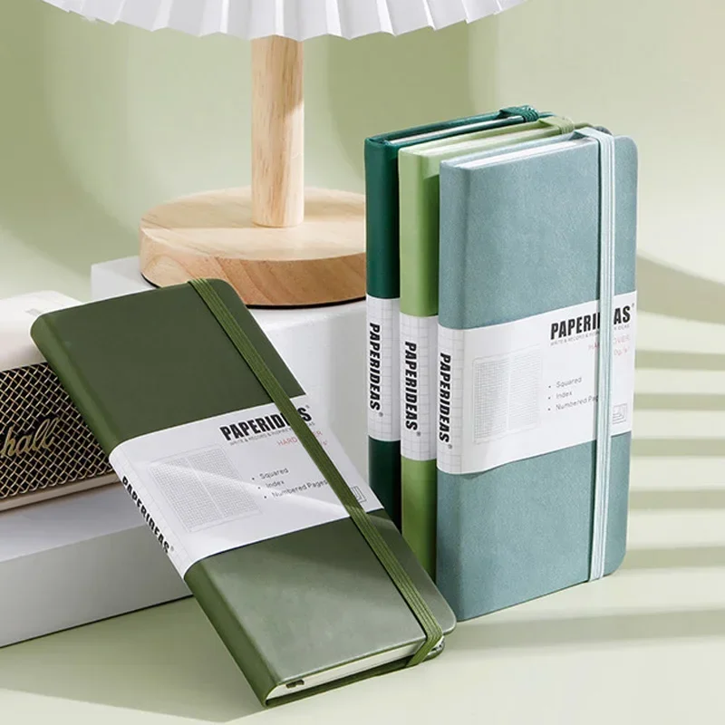 Notebook Dotted A5 - Reisnotitieboek Genummerd Hard Werken Pocket 100Gsm