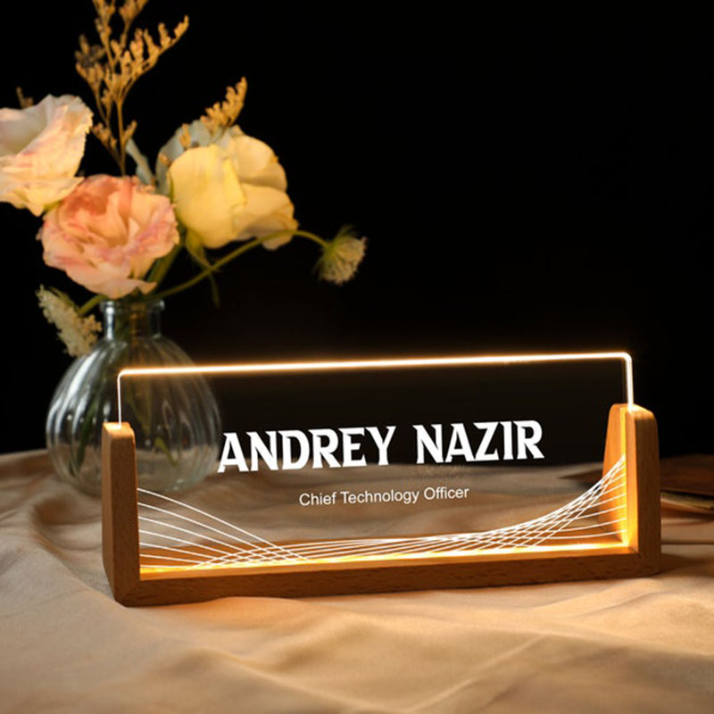 Aanpasbare gepersonaliseerde v - Desk Name Plate recensie en prijs